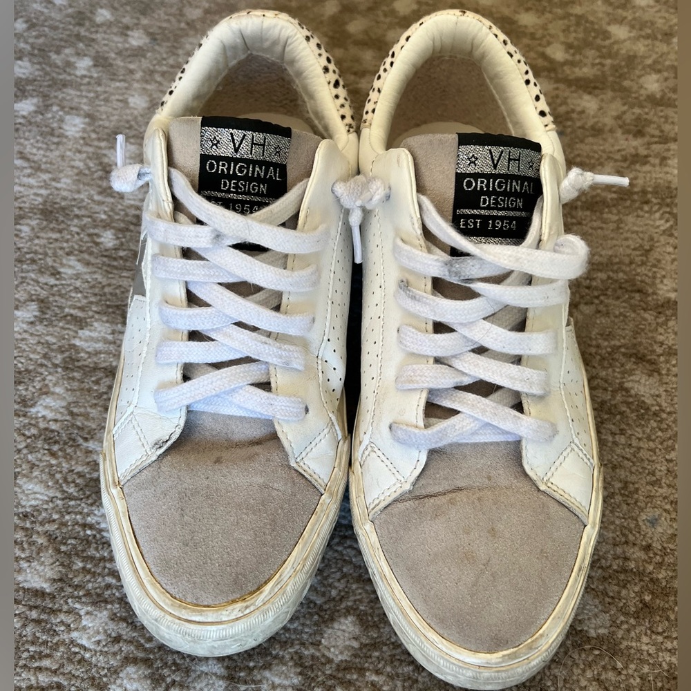 Vintage Havana - low top sneakers - calf skin speckled heel - size 8